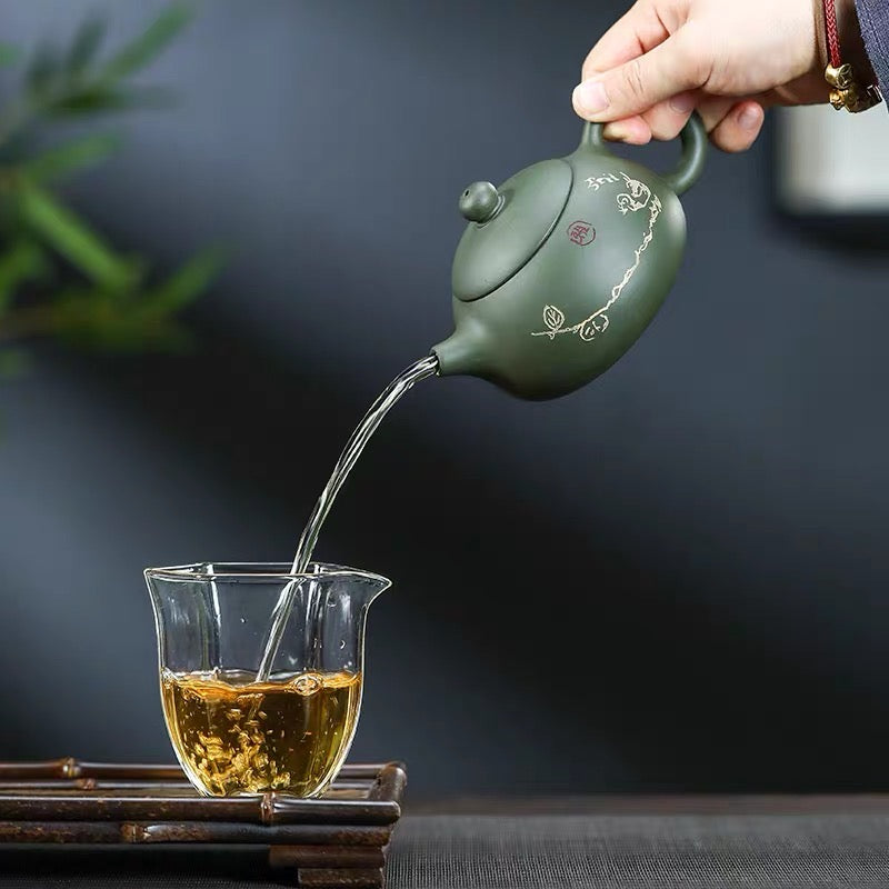 Yixing teapot, green mud, beauty, gold, birds and bamboo