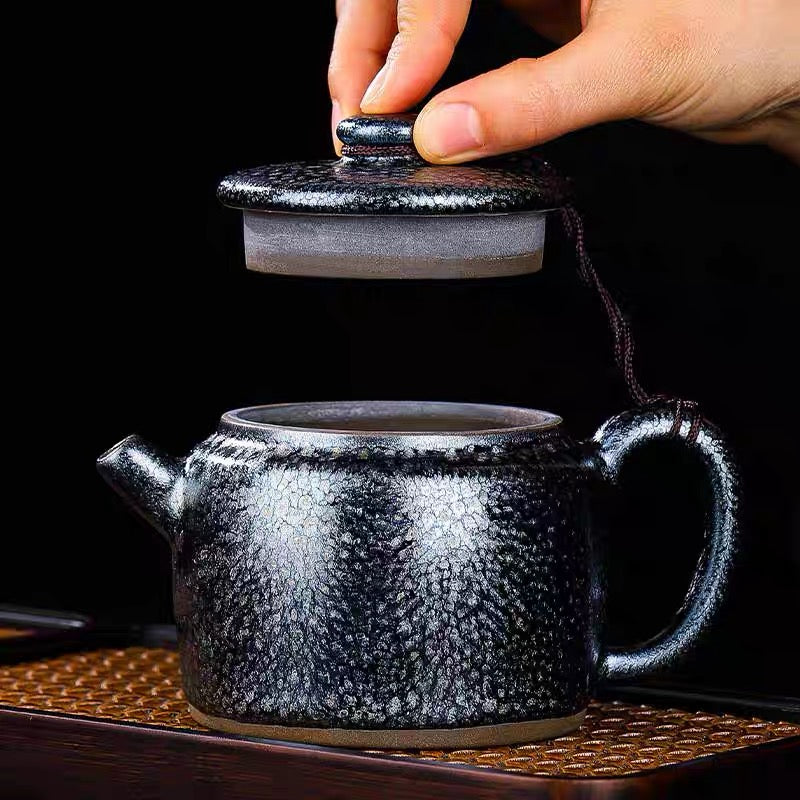 Lou's recommends Tea Pot 7.17