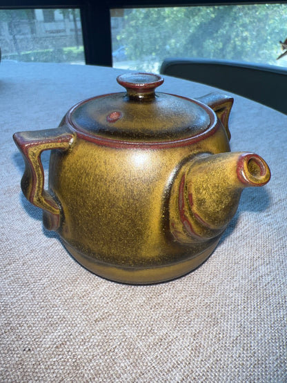 Lou's recommends Tea Pot  7.17