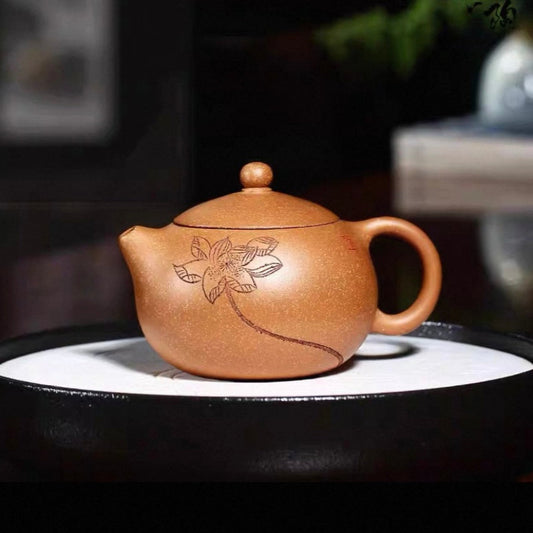 Lotus Xishi pot in Huang Jinlao section of Yixing Zisha teapot